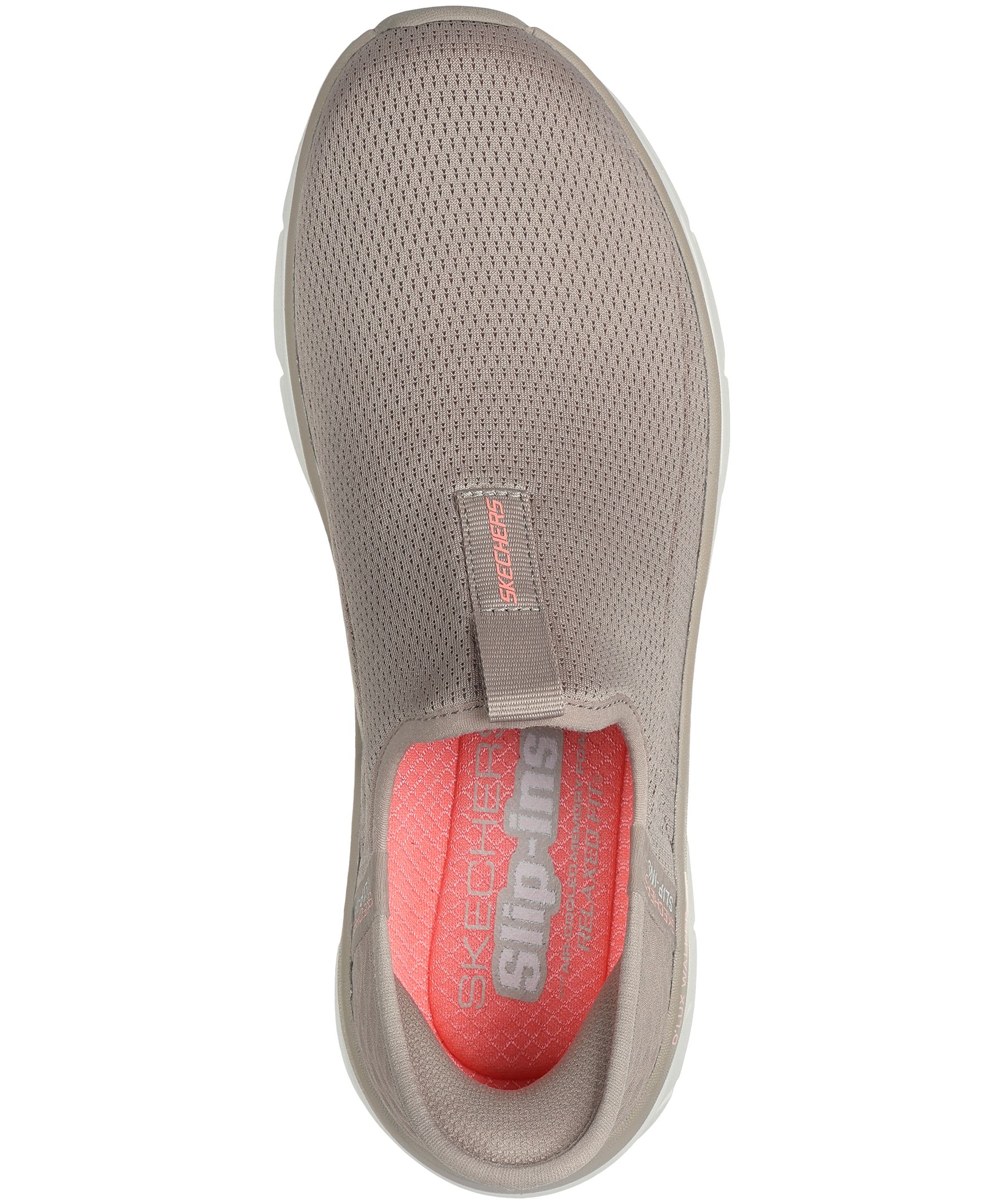 Skechers Women's Deluxe Walker Slip-ins Sneakers