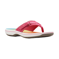 Clarks Women's Breeze Sea Sandals Front_Three_Fourths_Angled_Right