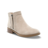 Bottines pour femmes, Leigh, Denver Hayes Front_Three_Fourths_Angled_Right