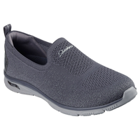 Chaussures à enfiler pour femmes, Arch Fit Sunny, Skechers Front_Three_Fourths_Angled_Right