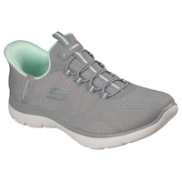 Chaussures de sport Slip-Ins pour femmes, Summits, Skechers Front_Three_Fourths_Angled_Right