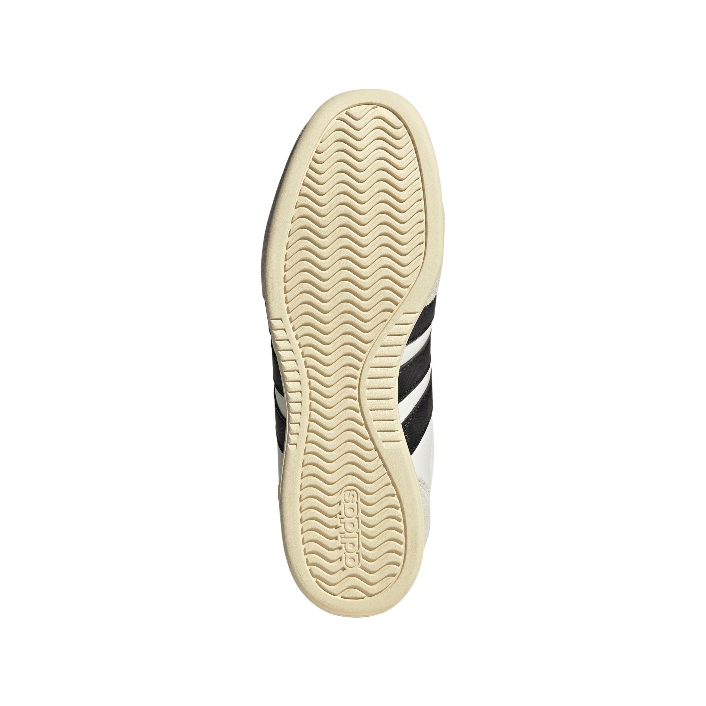 adidas Women's Barreda Lo Sneakers