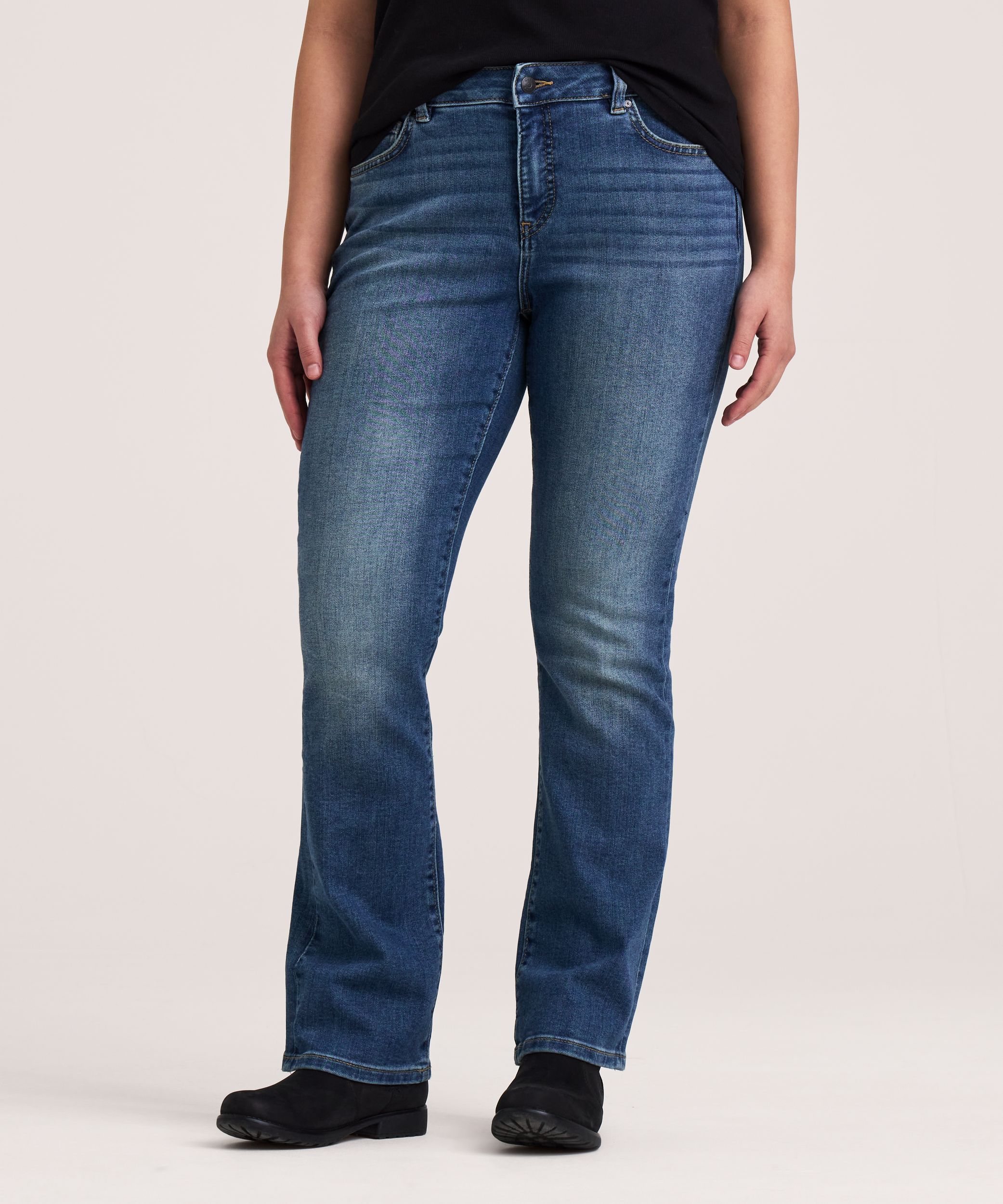 Denver Hayes Women's Curvy Fit Mid Rise Bootcut Jeans