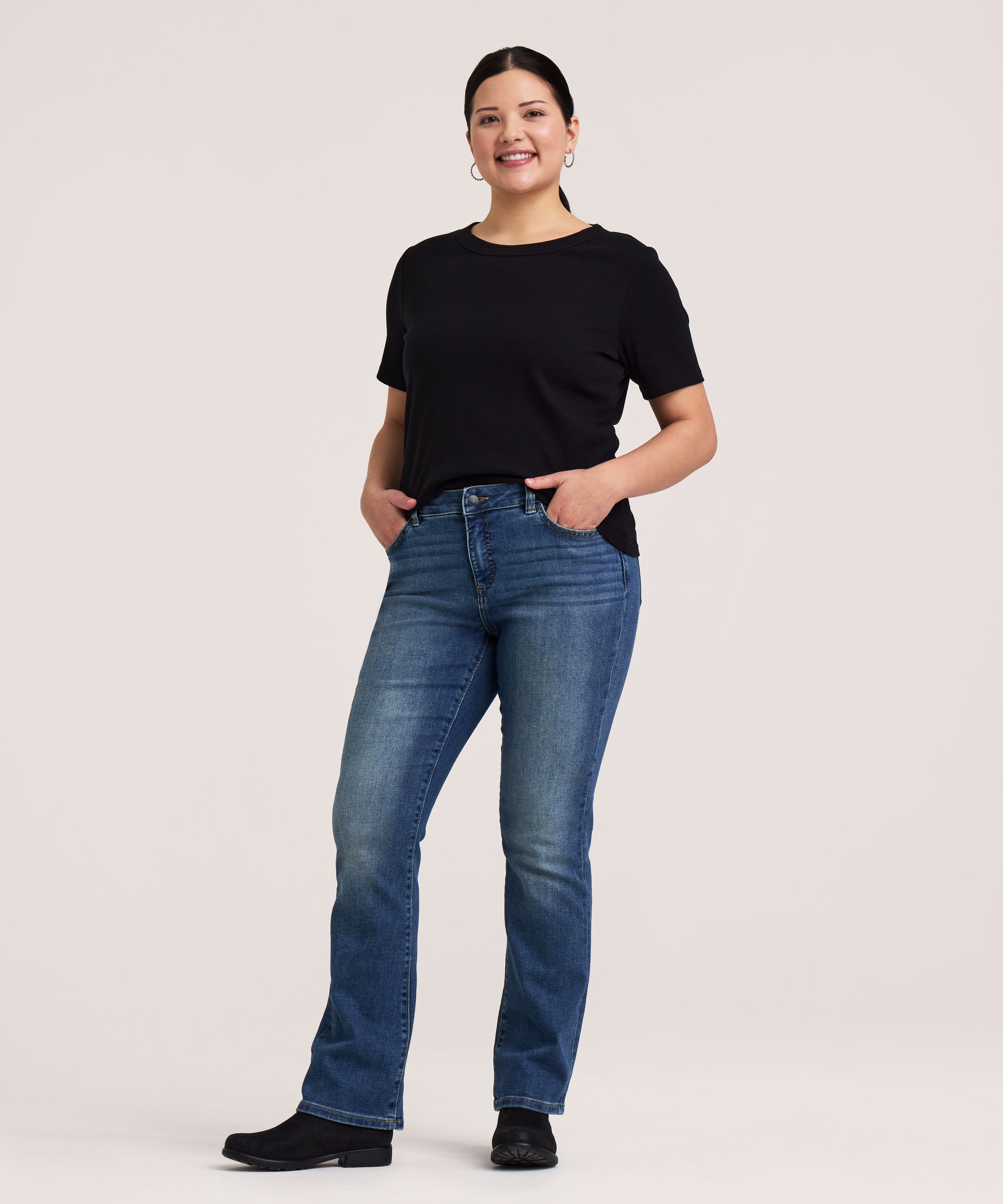 Denver Hayes Women's Curvy Fit Mid Rise Bootcut Jeans