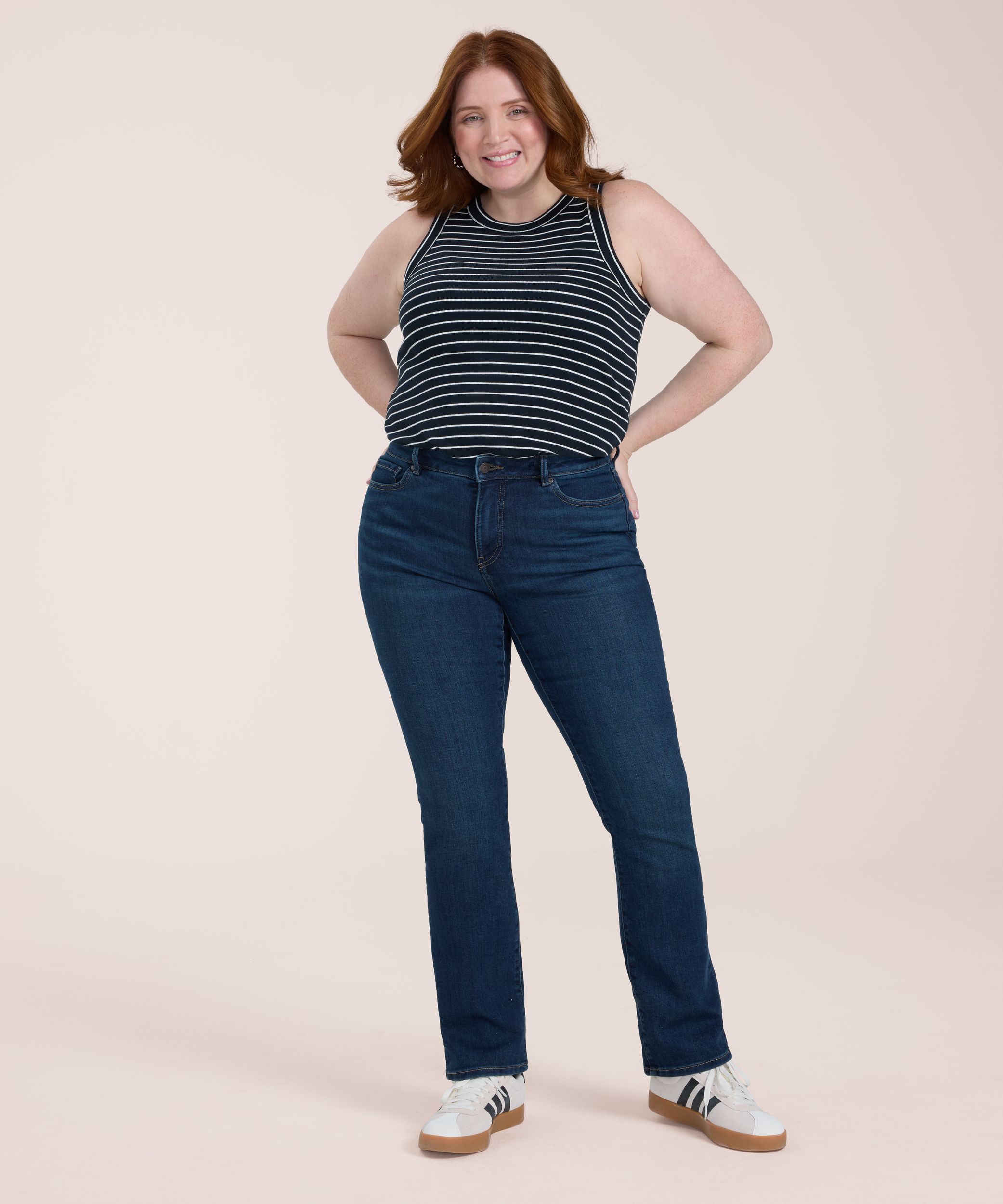 Jean semi-évasé Denver Hayes à taille mi-basse épousant les courbes pour femmes