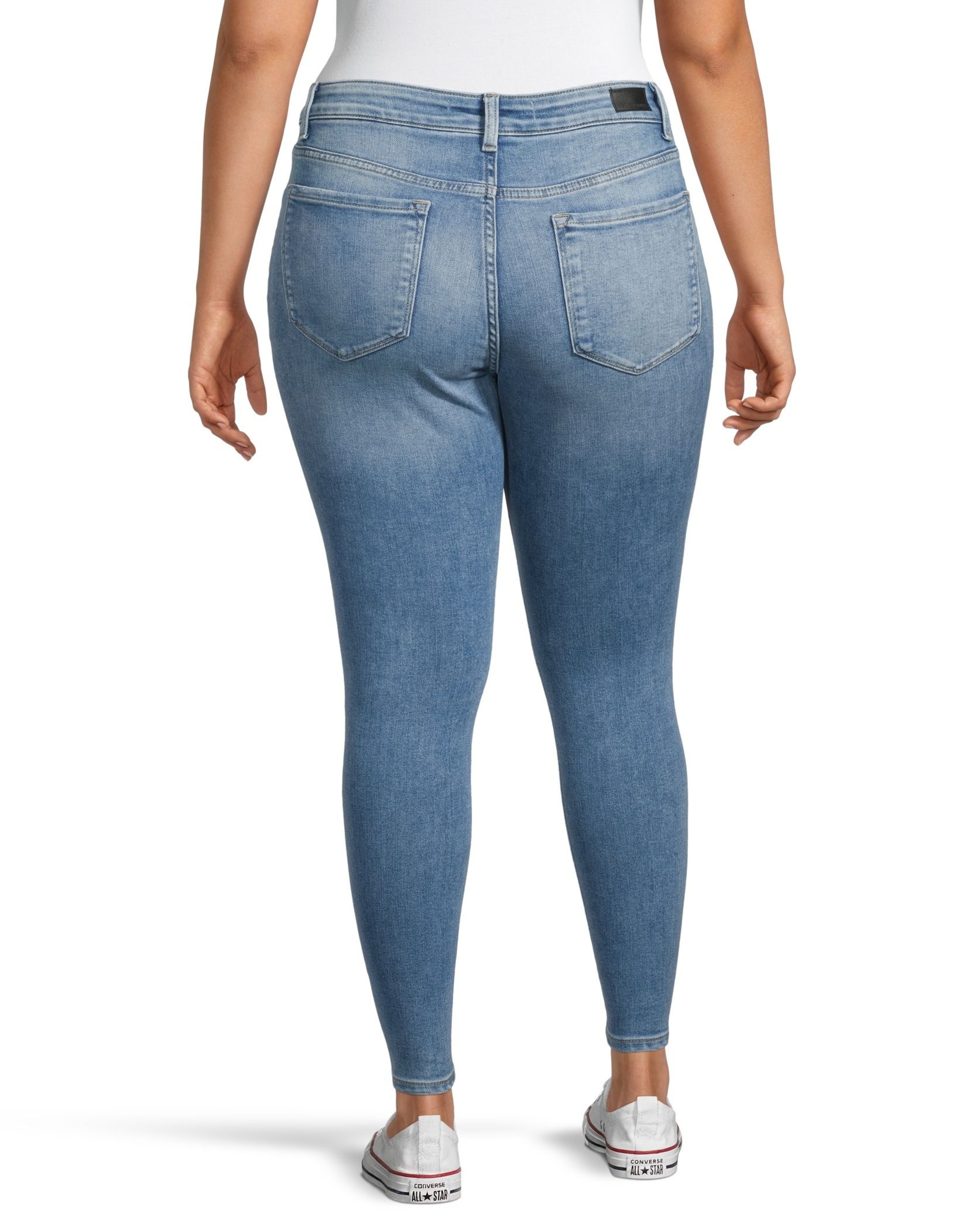Denver Hayes Women's Curvy Mid Rise Skinny Ankle Jeans Marks
