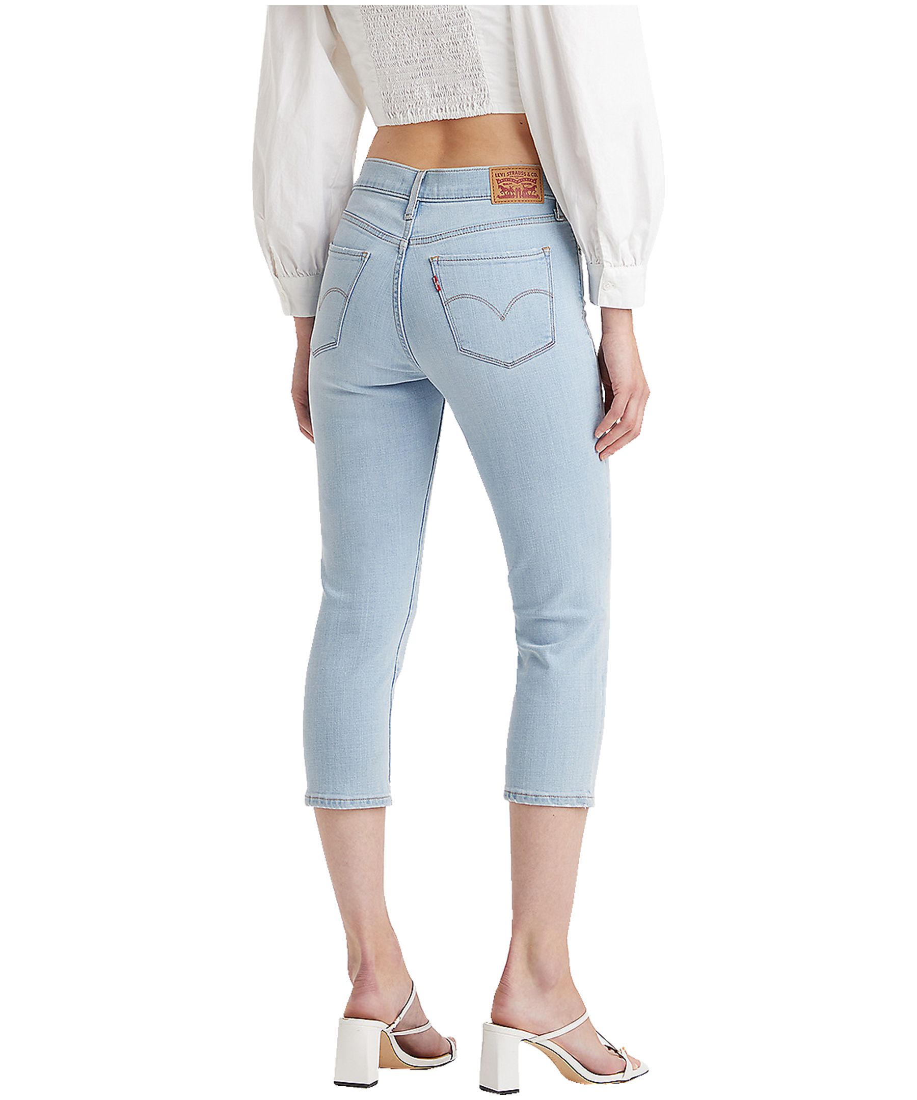 Levi capris jeans petite deals