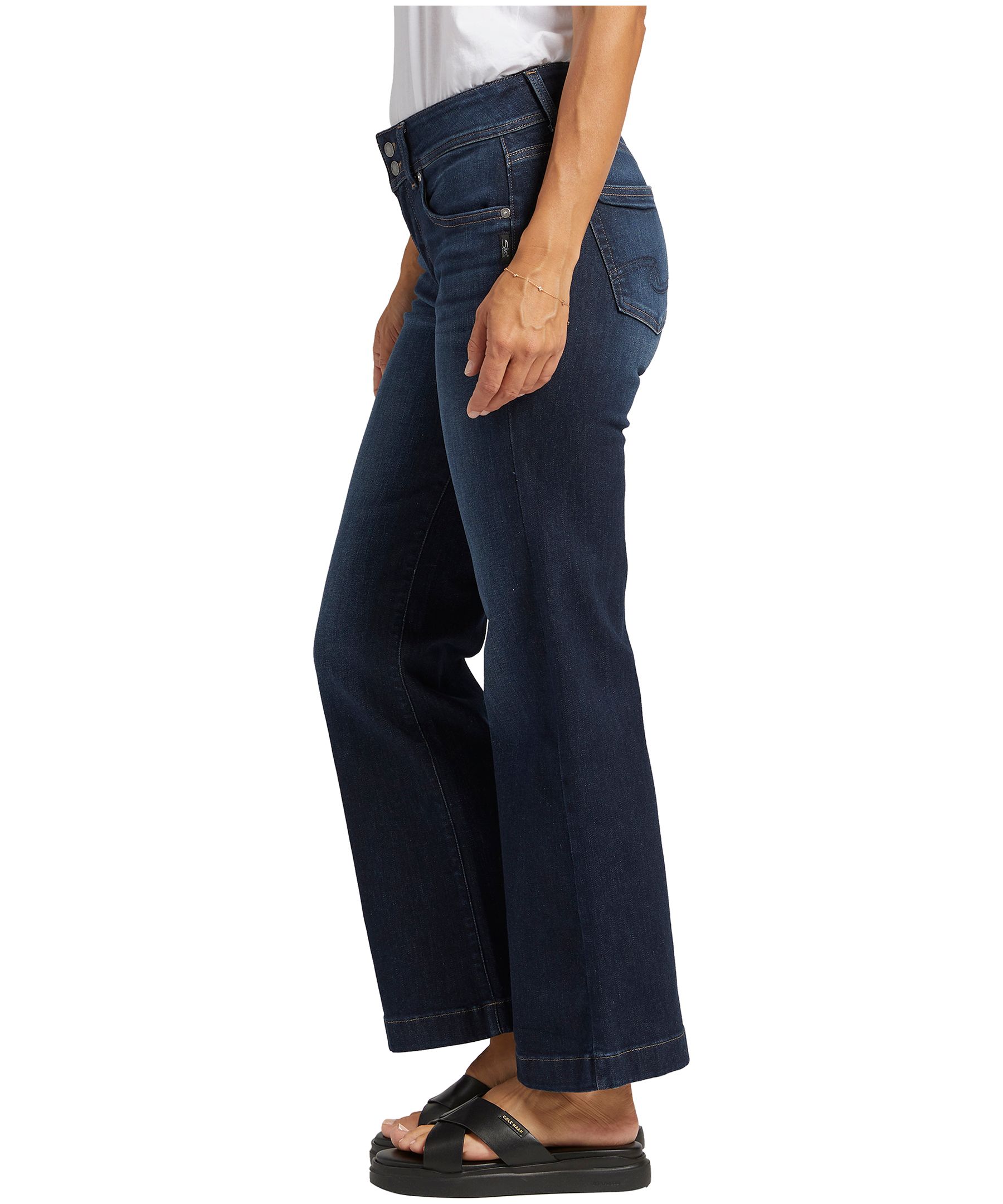 Silver Women's Suki Mid Rise Wide Leg Trouser Jeans