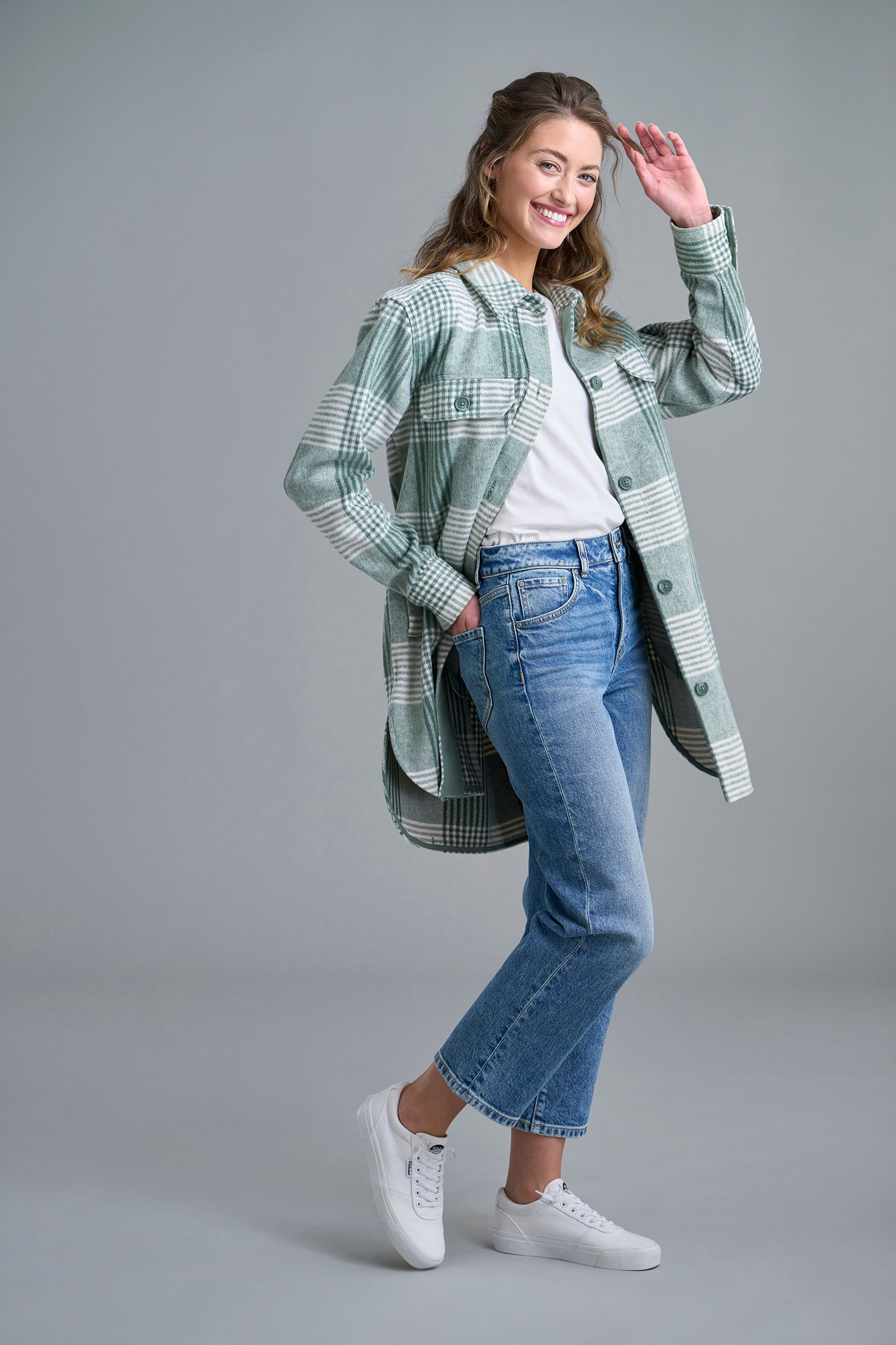 Denver Hayes Women's High Rise Straight Leg Crop Jeans