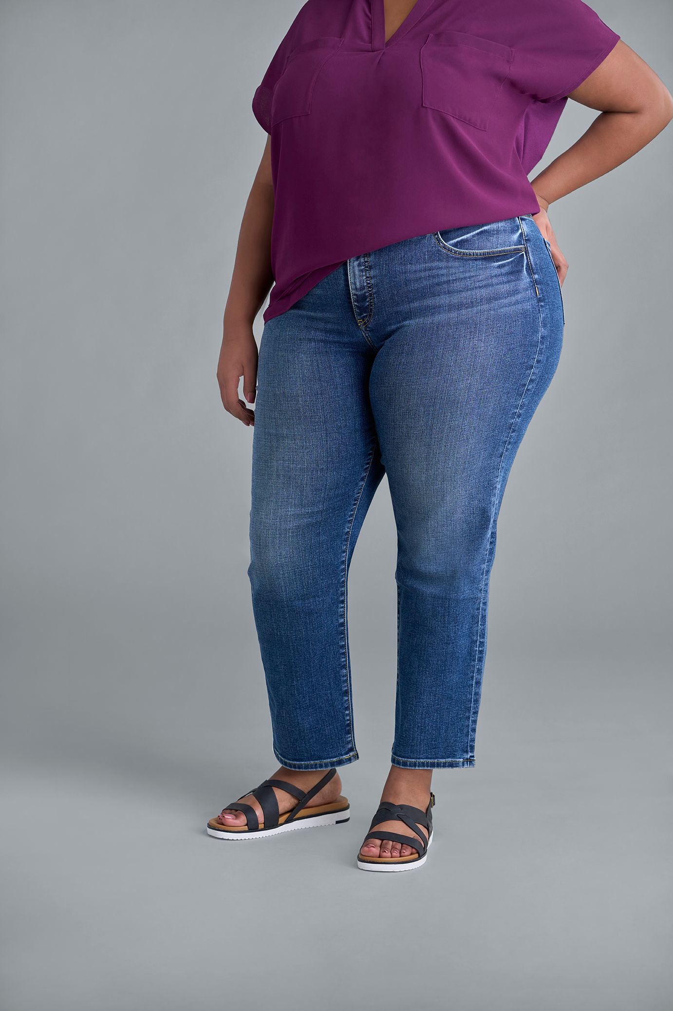 Jean court à jambe droite et taille mi-haute qui épouse les courbes pour femmes, Denver Hayes