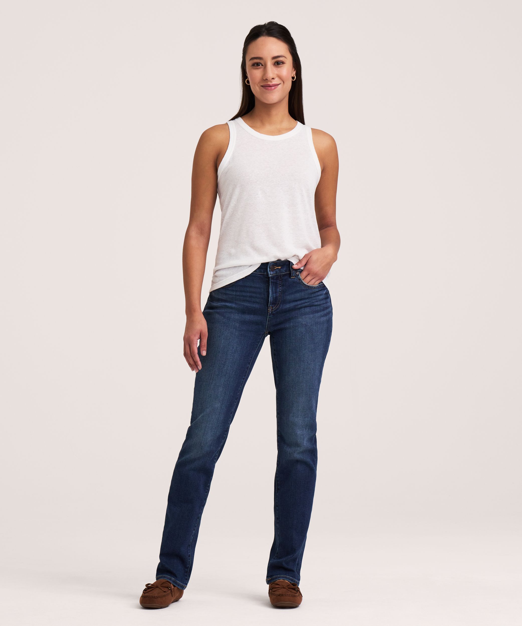 Denver Hayes Women's Curvy Fit Mid Rise Straight Jeans