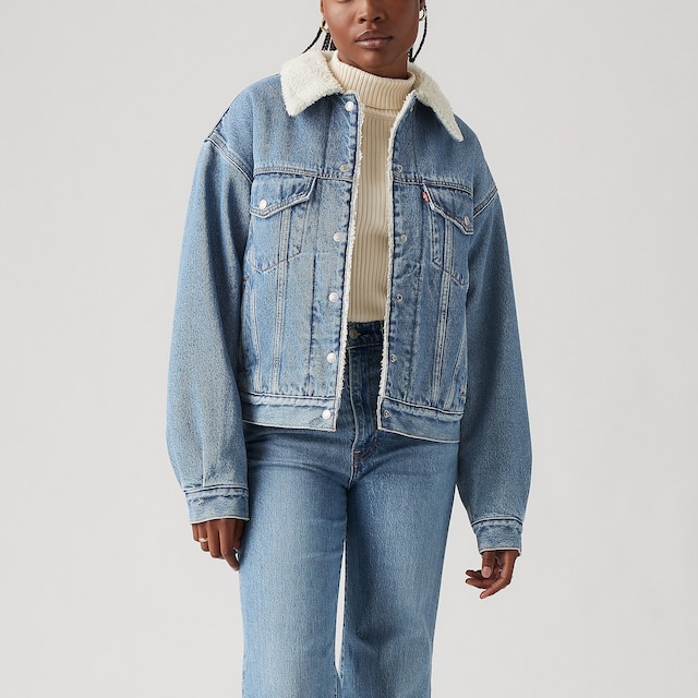 Levi's Women's 90's Sherpa Trucker Jacket