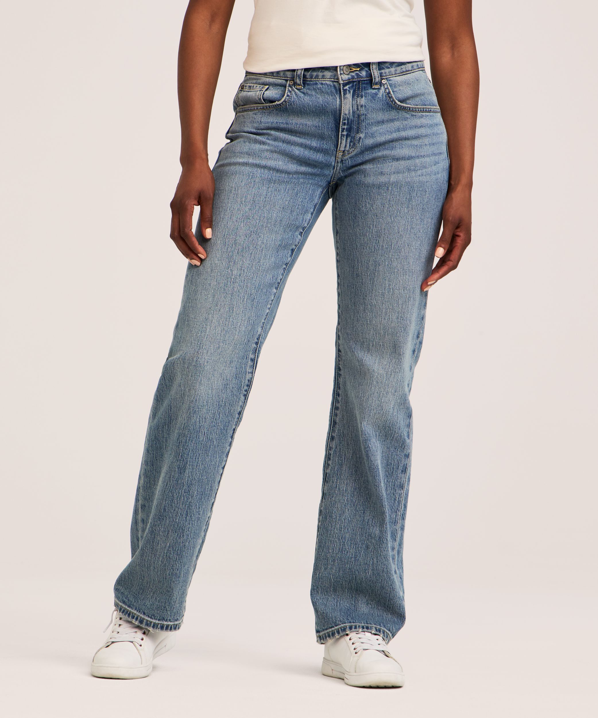 Denver Hayes Women's Mid Rise Loose Straight Jeans