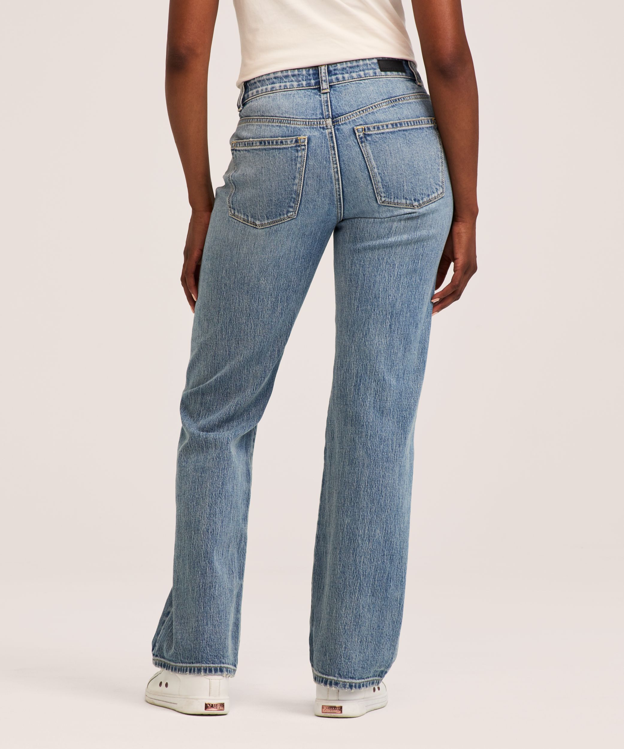 Denver Hayes Women's Mid Rise Loose Straight Jeans