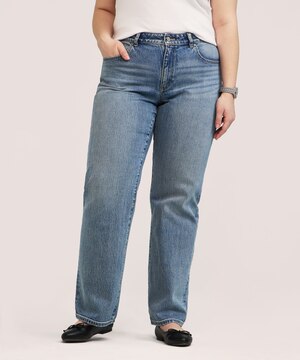 Denver Hayes Women's Mid Rise Loose Straight Jeans