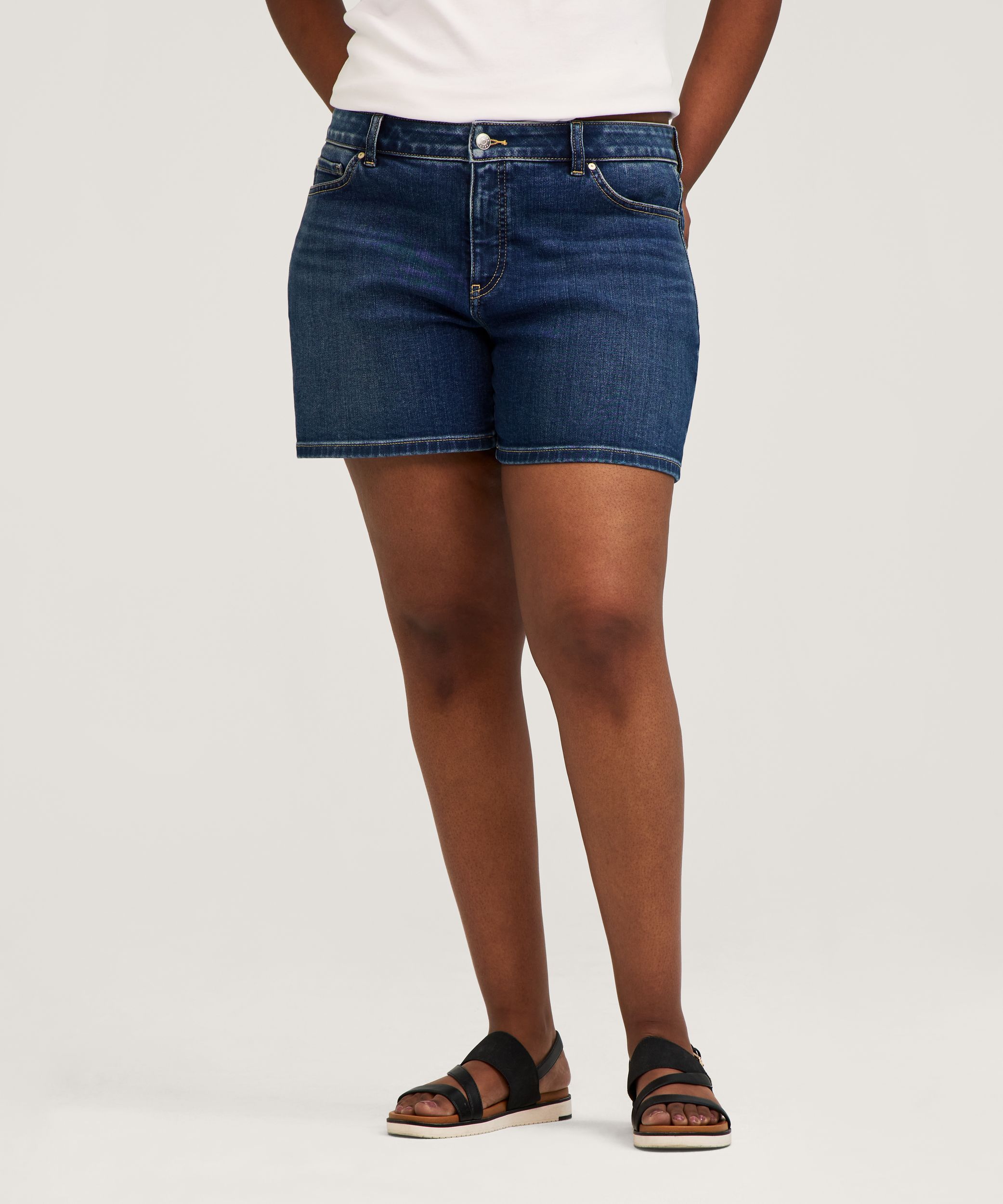 Denver Hayes Women's Curvy Shorts - Dark Indigo Wash