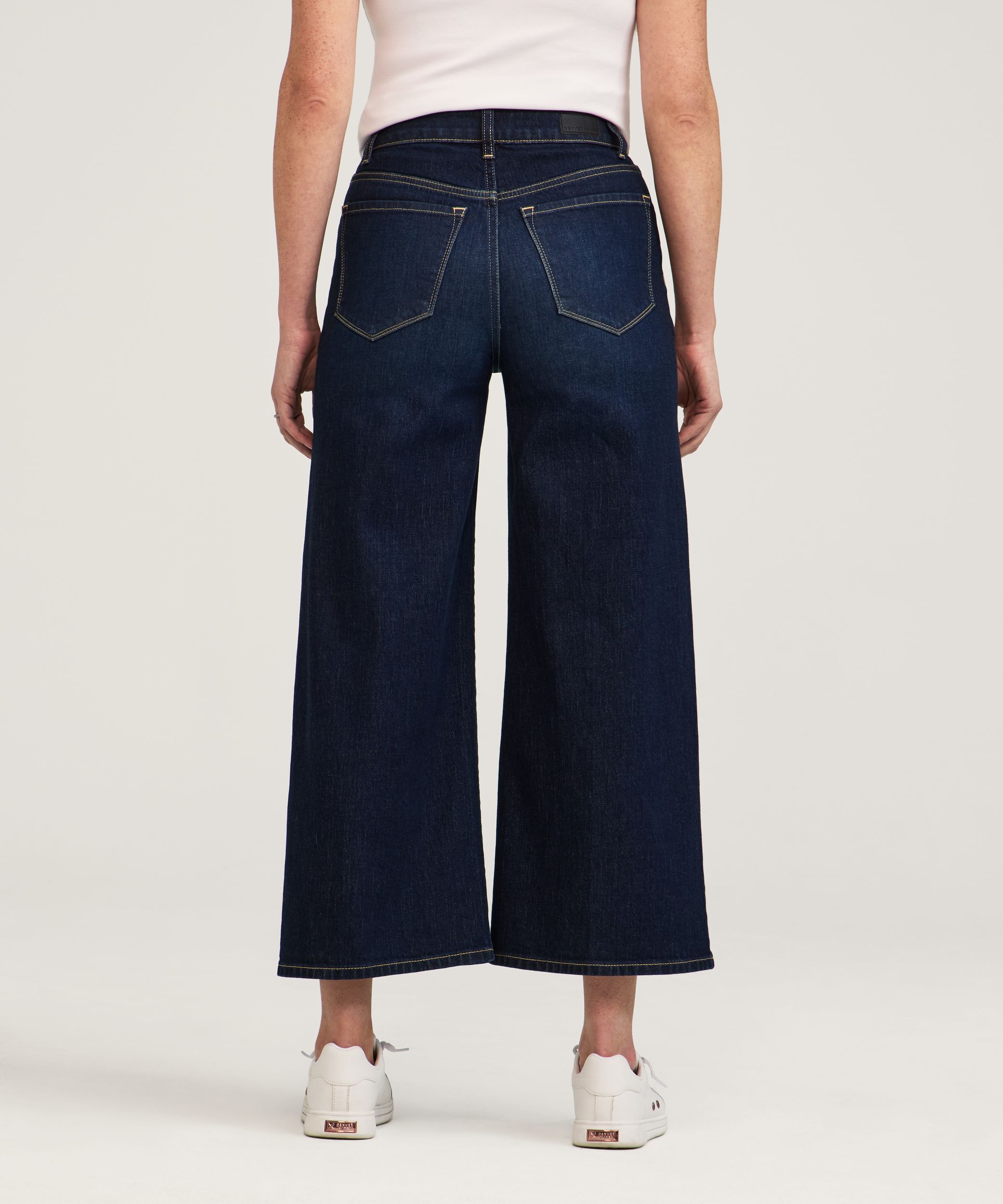 Jean court taille haute et jambe large pour femme, Denver Hayes