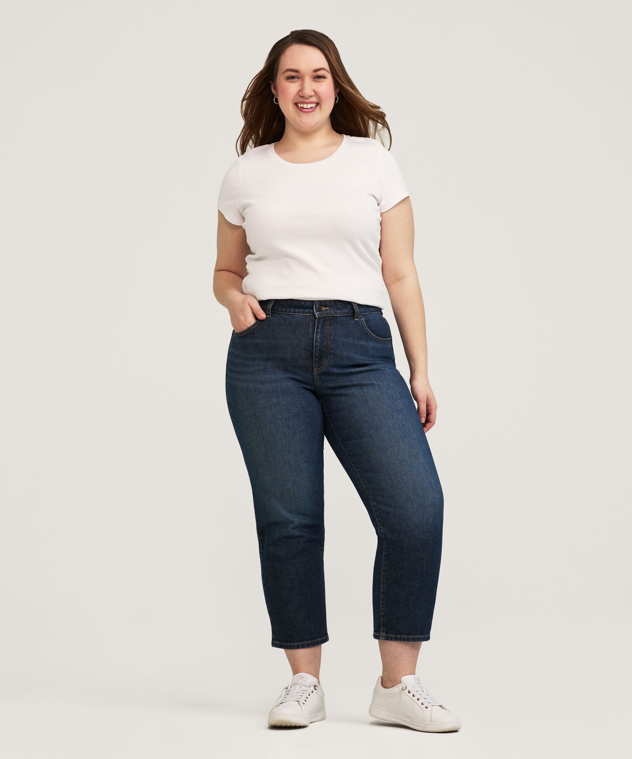 Denver Hayes Women's Curvy Straight Leg Crop Jeans