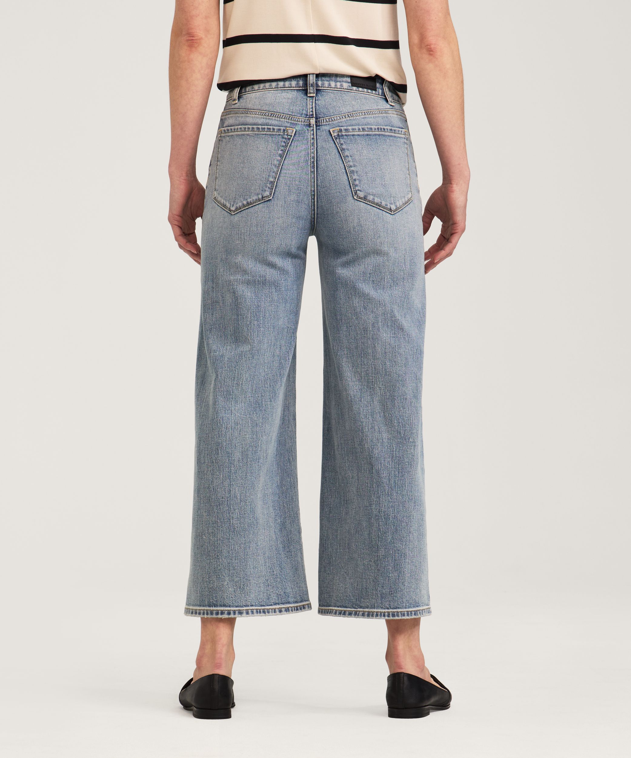 Denver Hayes Women's High Rise Wide Leg Crop Jeans