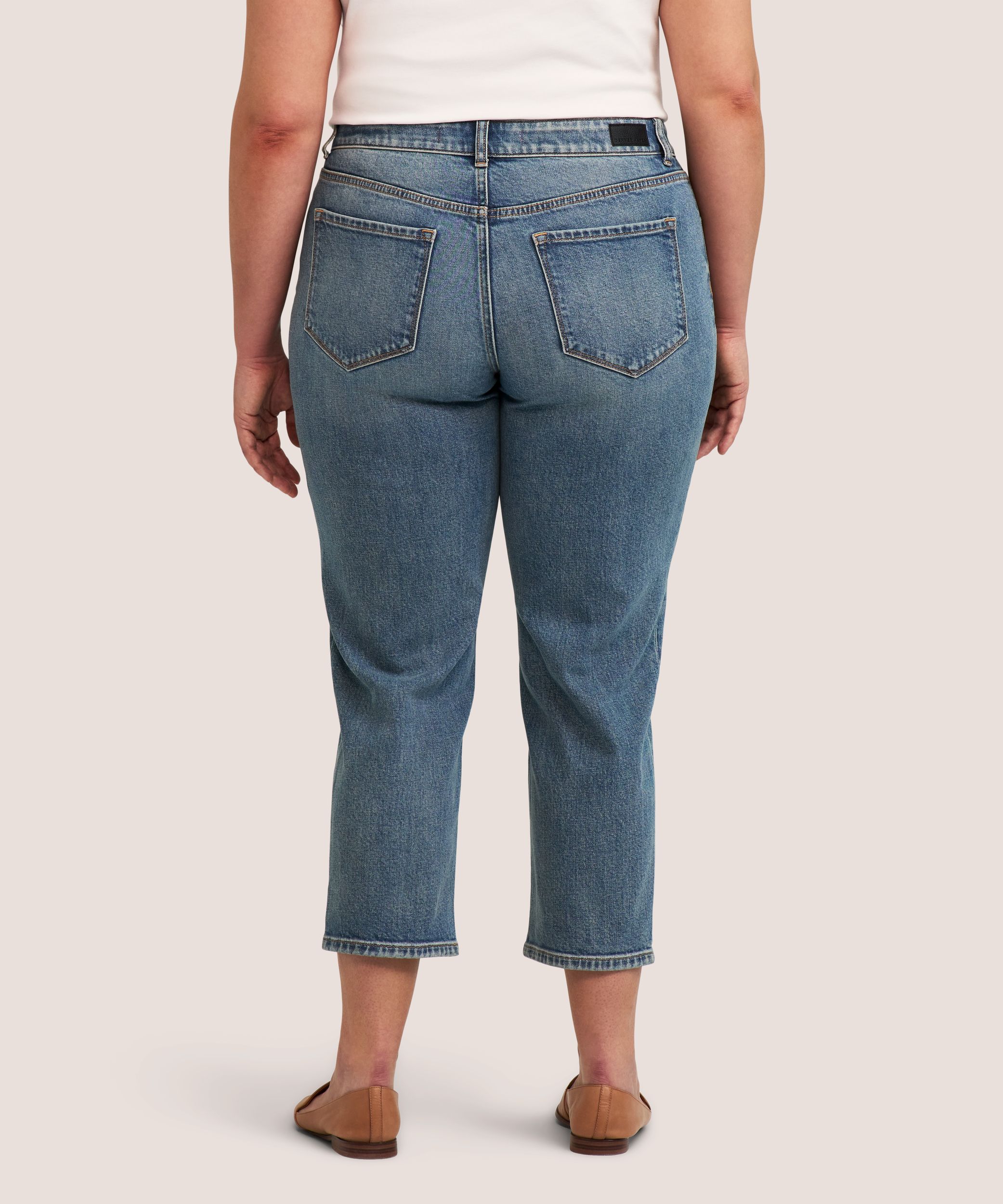 Jean court à jambe droite qui épouse les courbes pour femmes, Denver Hayes