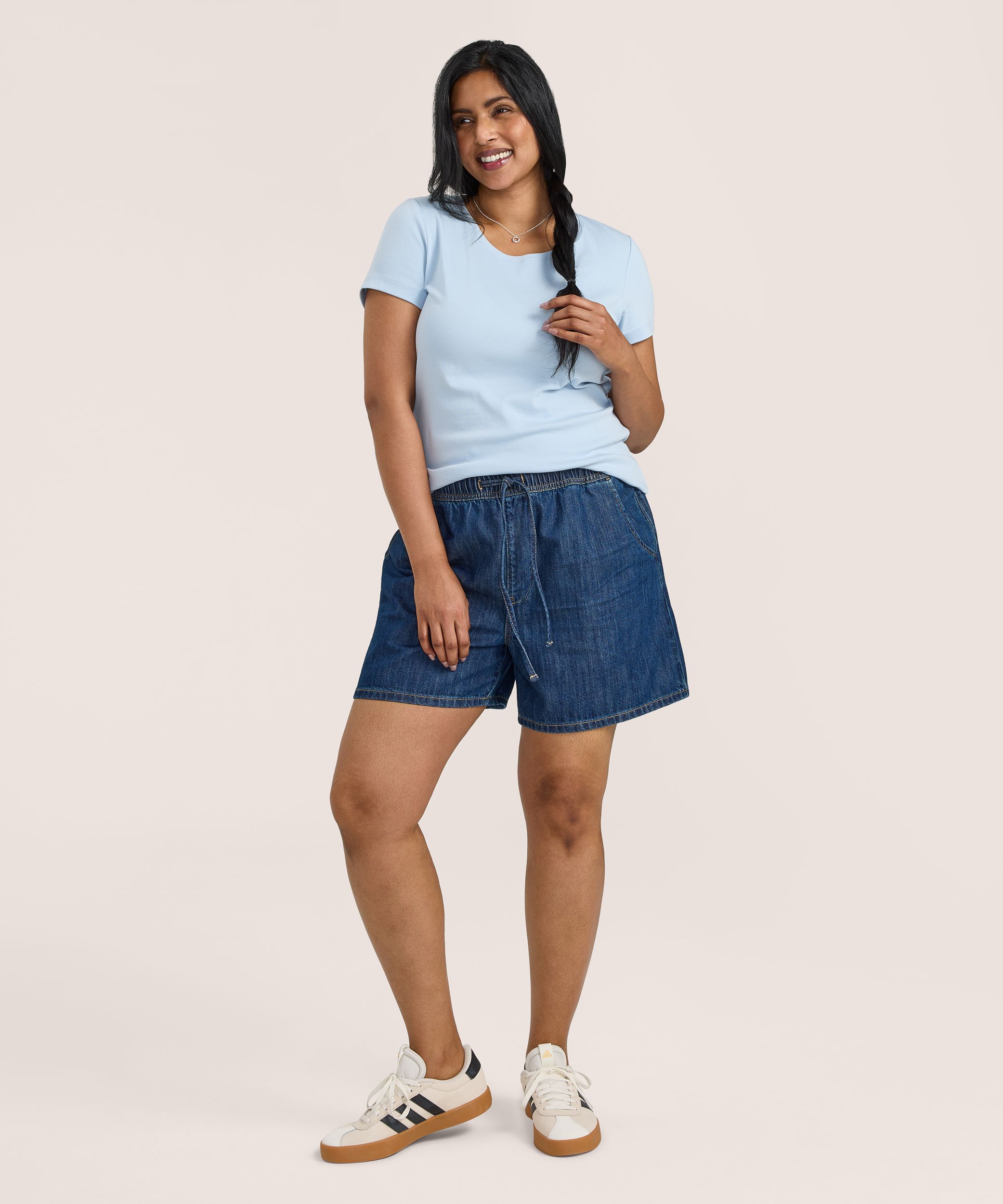 Short à taille mi-basse et à devant noué avec cordon de serrage pour femmes, Denver Hayes