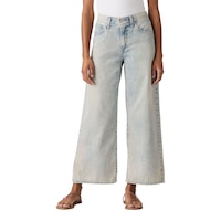 Levi's Women's Middy Wide Leg Ankle Jeans Front_Flat