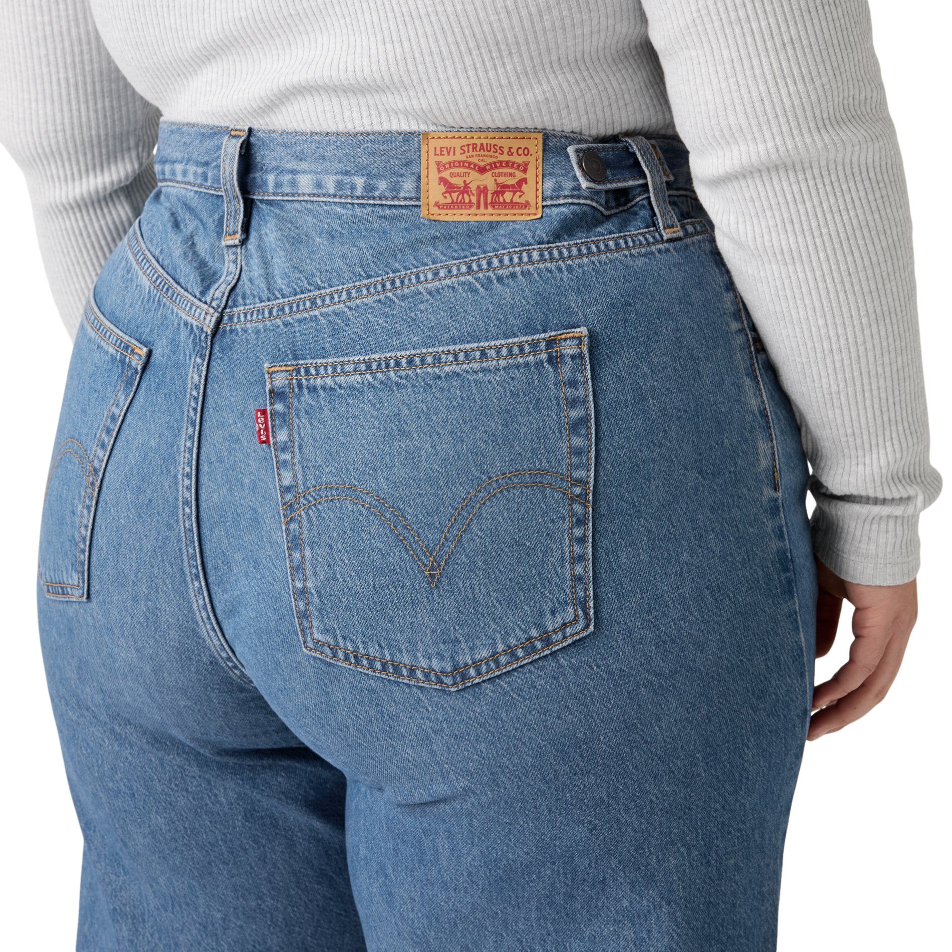 Levi's Women's Cinch Baggy Jeans