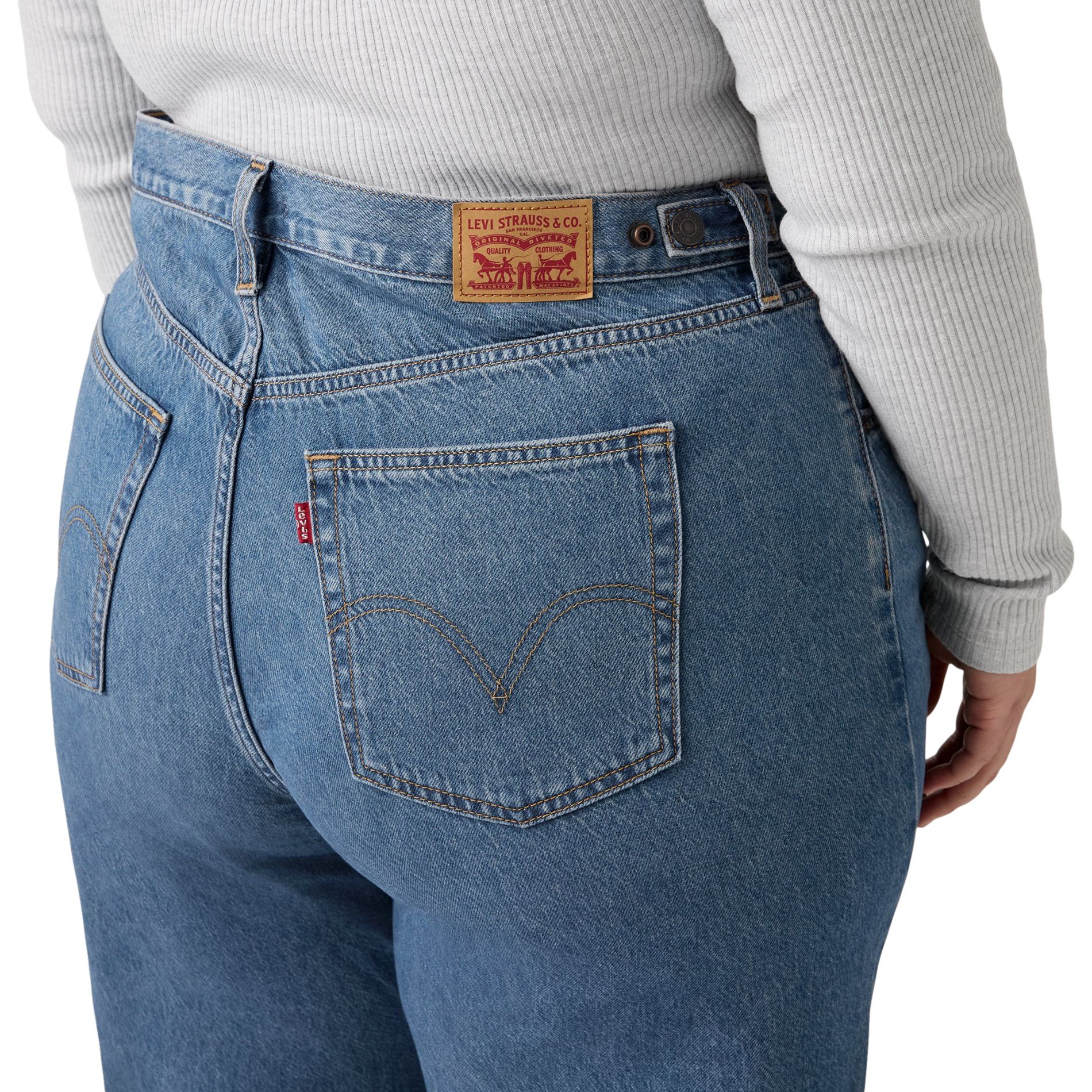 Levi's Women's Cinch Baggy Jeans