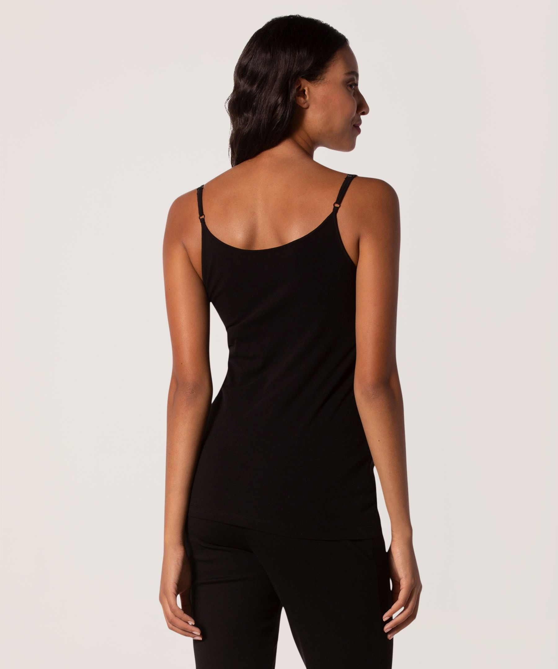 Camisole essentielle ajustée pour femmes, Denver Hayes
