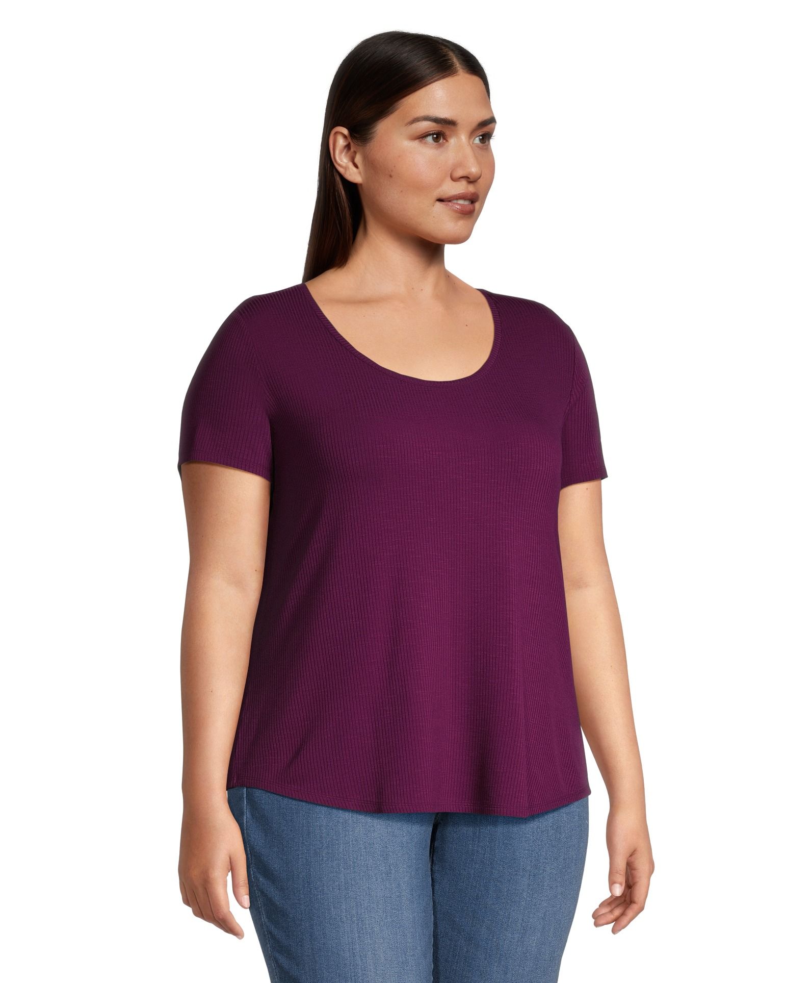 T-shirt à c


ppoupe décontr ettée à encolure échancrée pour femmes, Denver Hayes