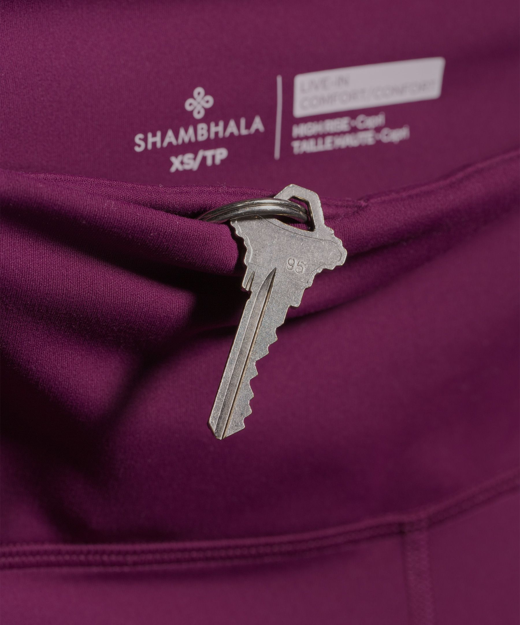 Legging court confortable à taille haute avec poche pour femmes, Shambhala