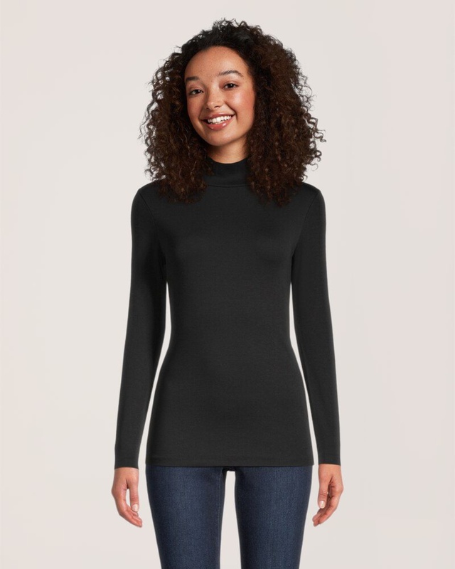 Chandail ajusté à col cheminée et à manches longues pour femmes, Denver Hayes

Ceci n'est pas un t-shirt