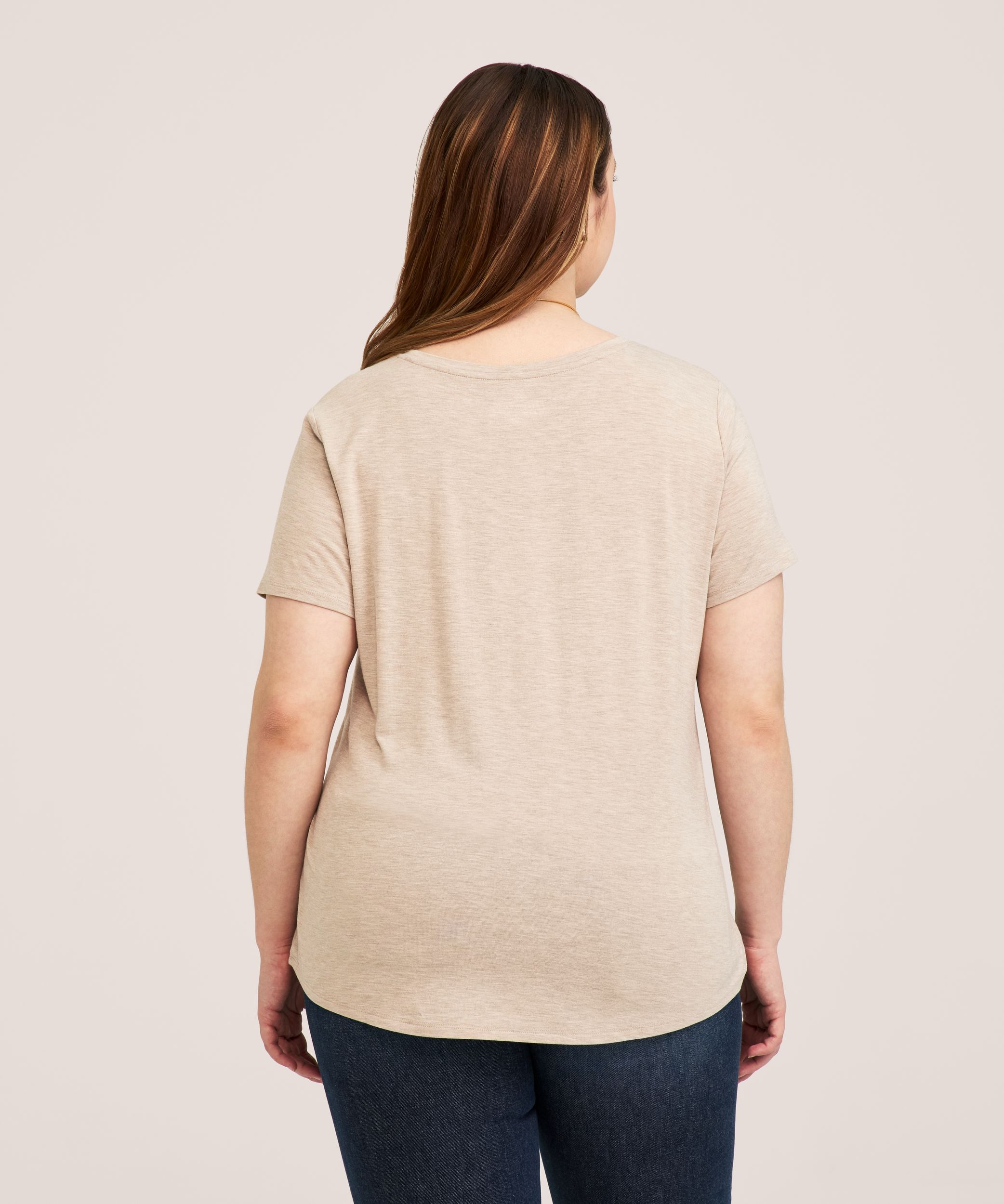 T-shirt à manches courtes décontracté avec encolure échancrée pour femmes