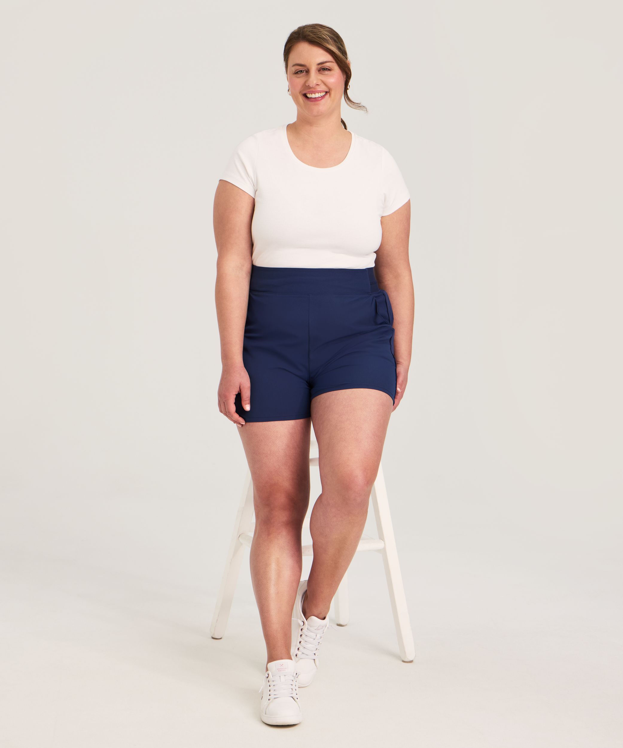 Short tissé extensible à taille mi-basse pour femmes, Shambhala