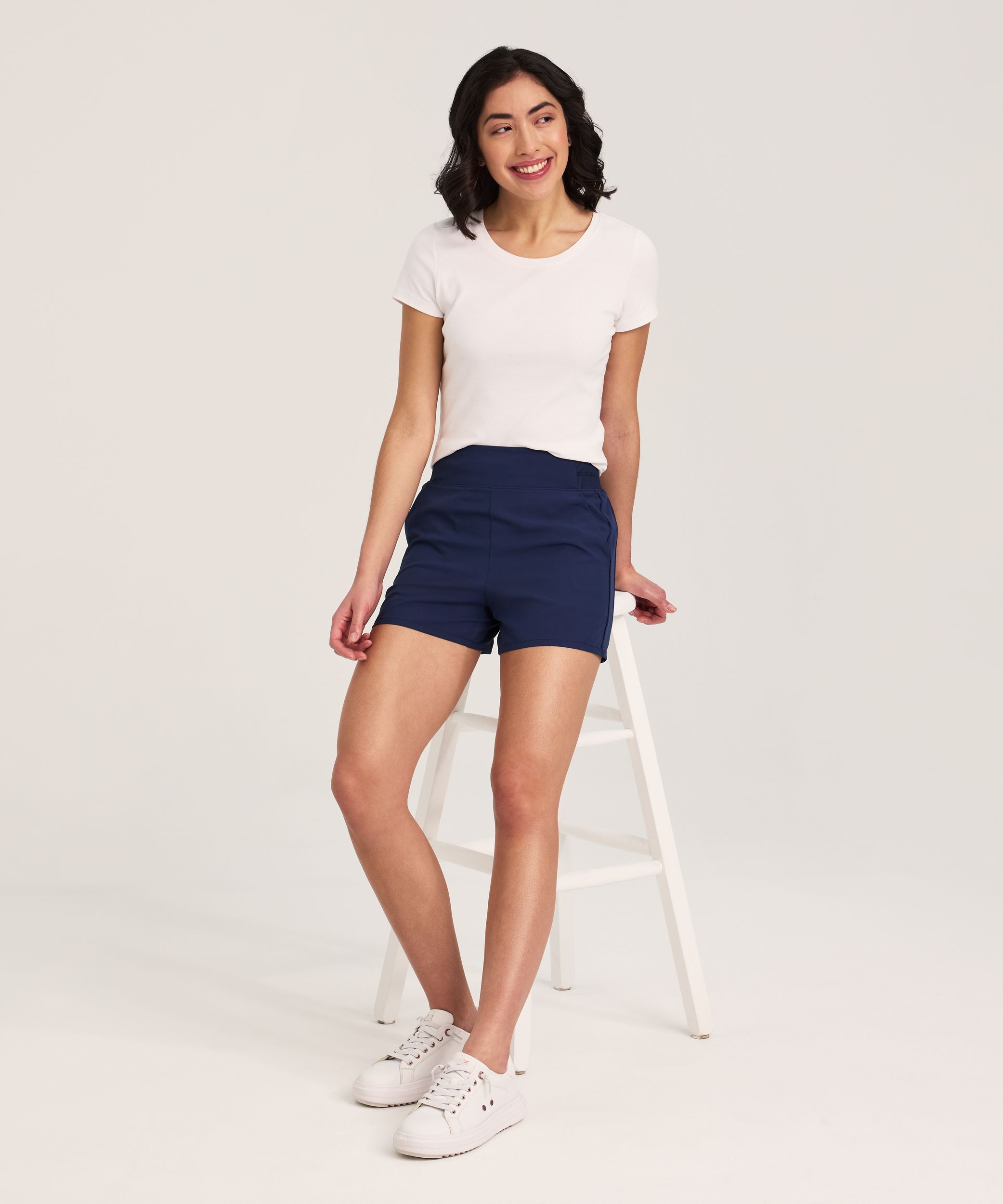 Short tissé extensible à taille mi-basse pour femmes, Shambhala