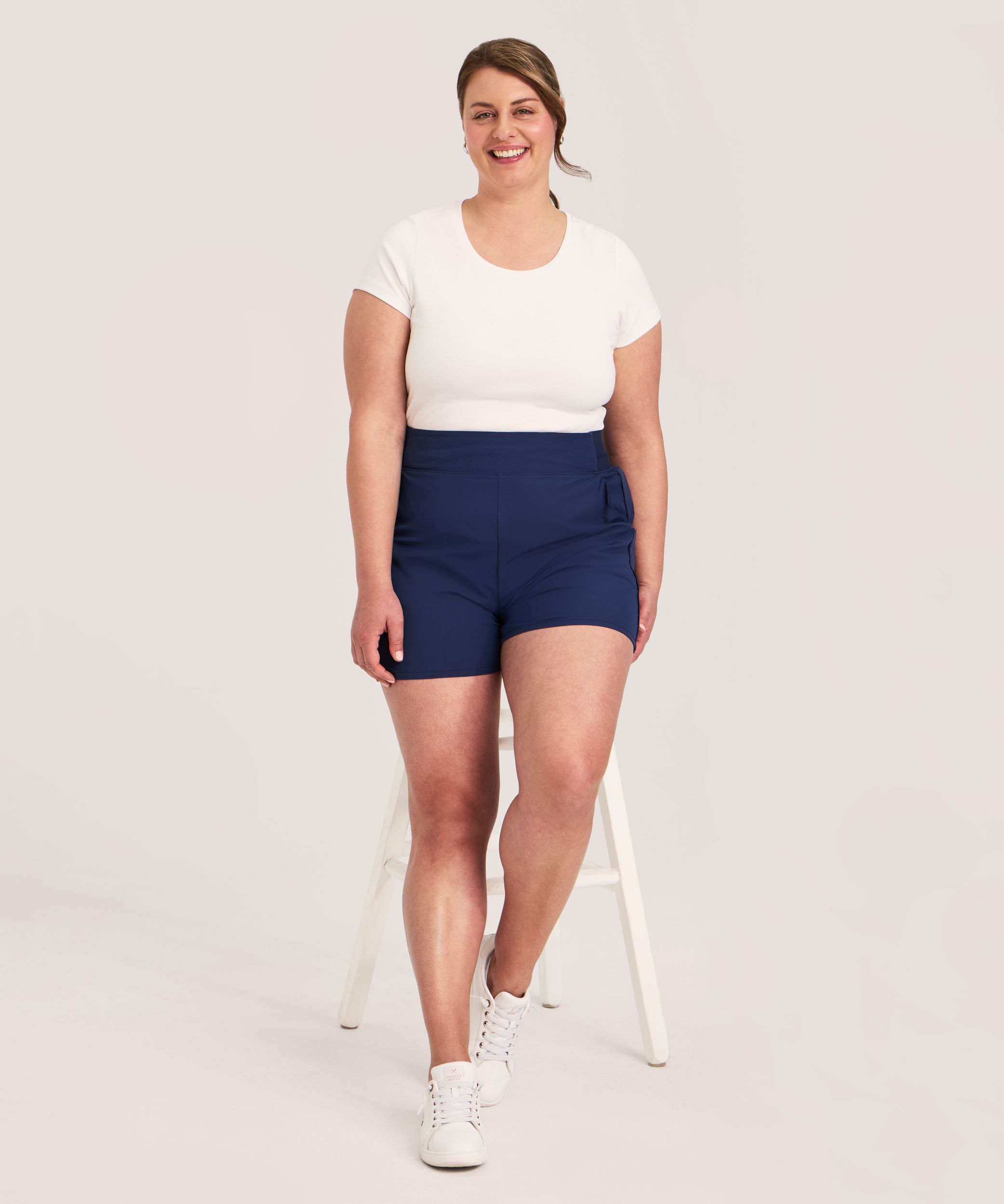 Short tissé extensible à taille mi-basse pour femmes, Shambhala