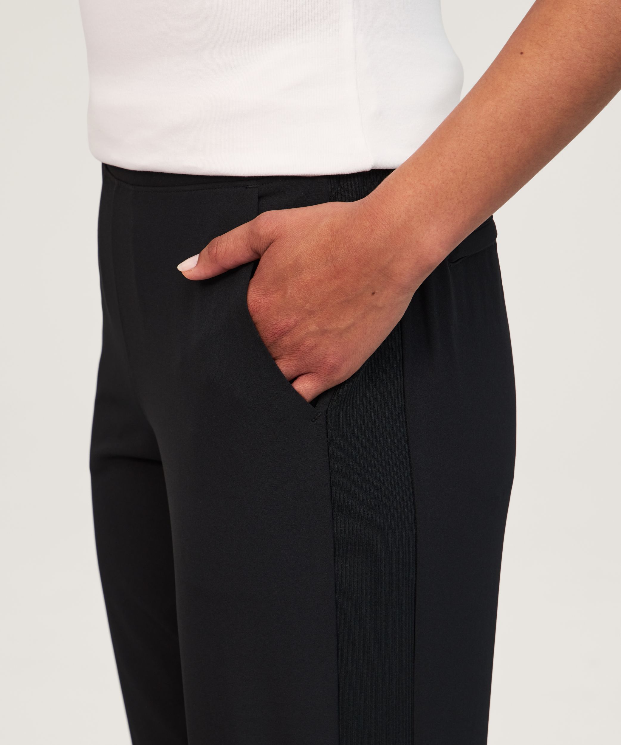 Shambhala Women's Mid Rise Woven Travel Pants