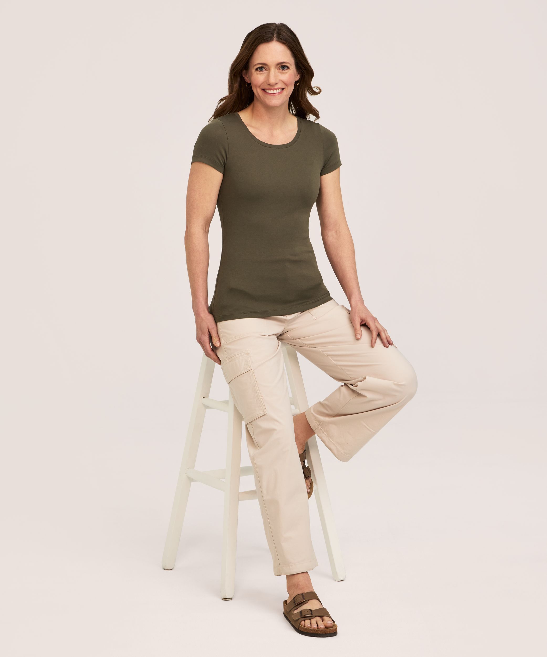 T-shirt ajusté à col ras du cou et à manches courtes pour femmes, Denver Hayes