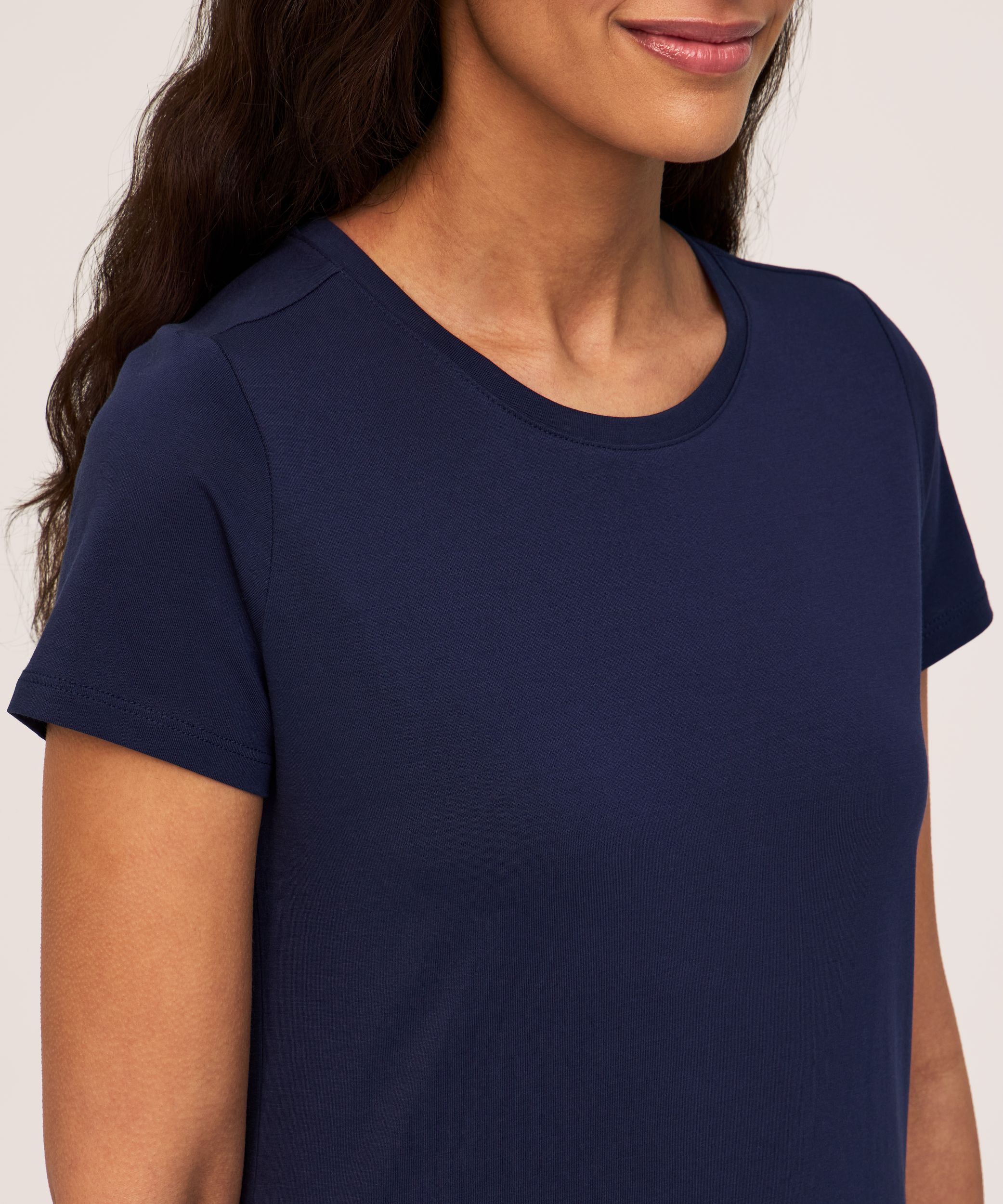 Denver Hayes Women's Short Sleeve Semi Fitted Round Neck Supima Cotton T-Shirt