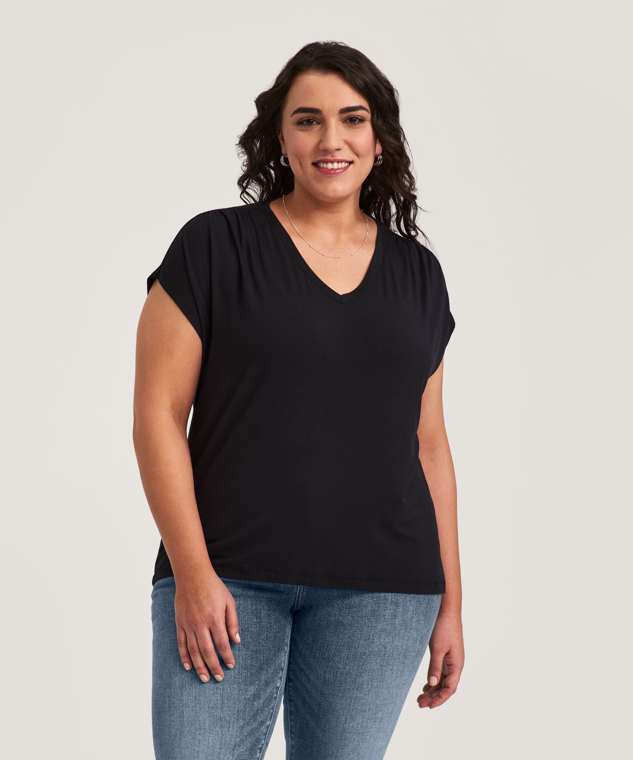 Denver Hayes Women's Short Sleeve Relaxed V Neck Top