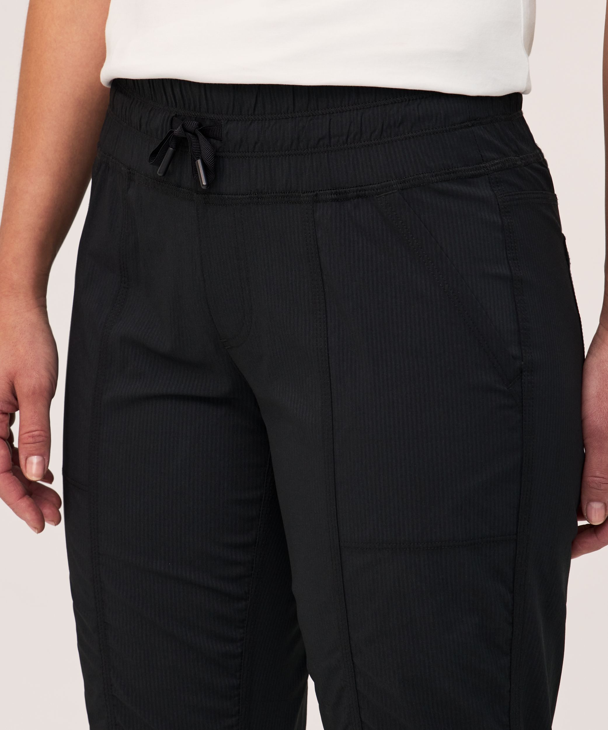 Shambhala Women's Live-in Ease Crop Legging