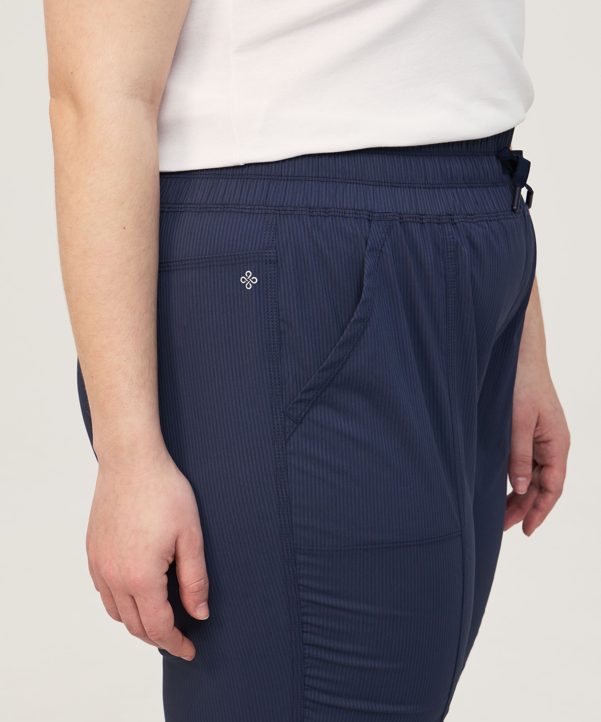 Legging court à taille haute pour femmes, Line-In Ease, Shambhala