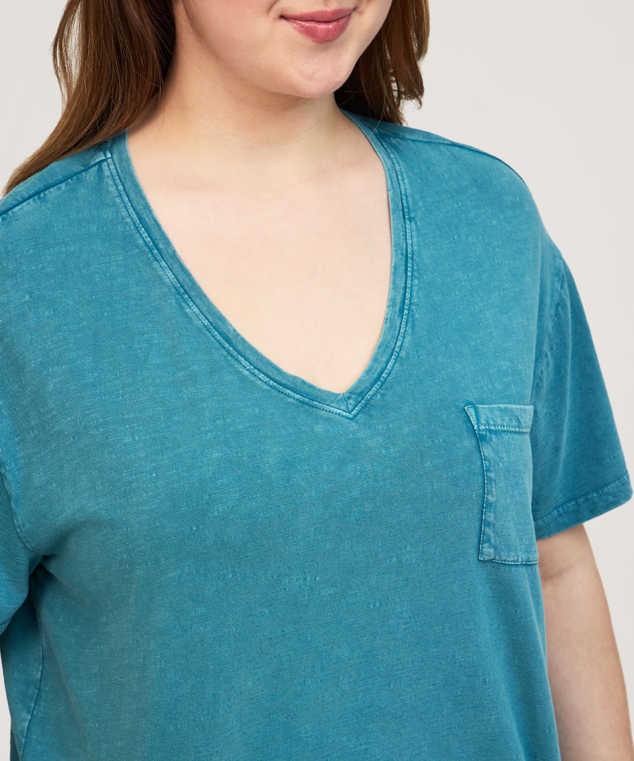 T-shirt de coupe carrée lavé après confection pour femmes, FarWest