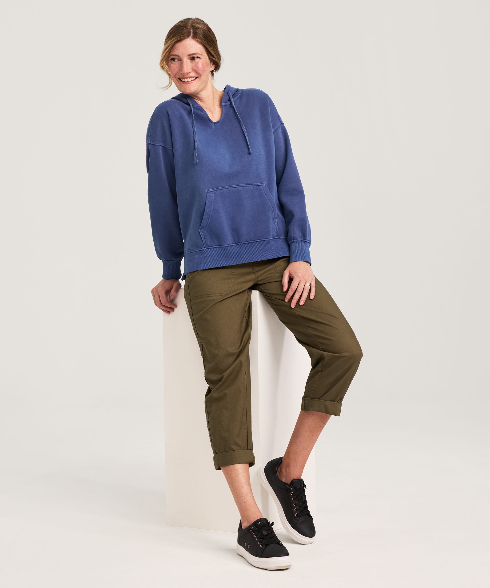 FarWest Women's Long Sleeve Garment Dye Fleece Popover Hoodie