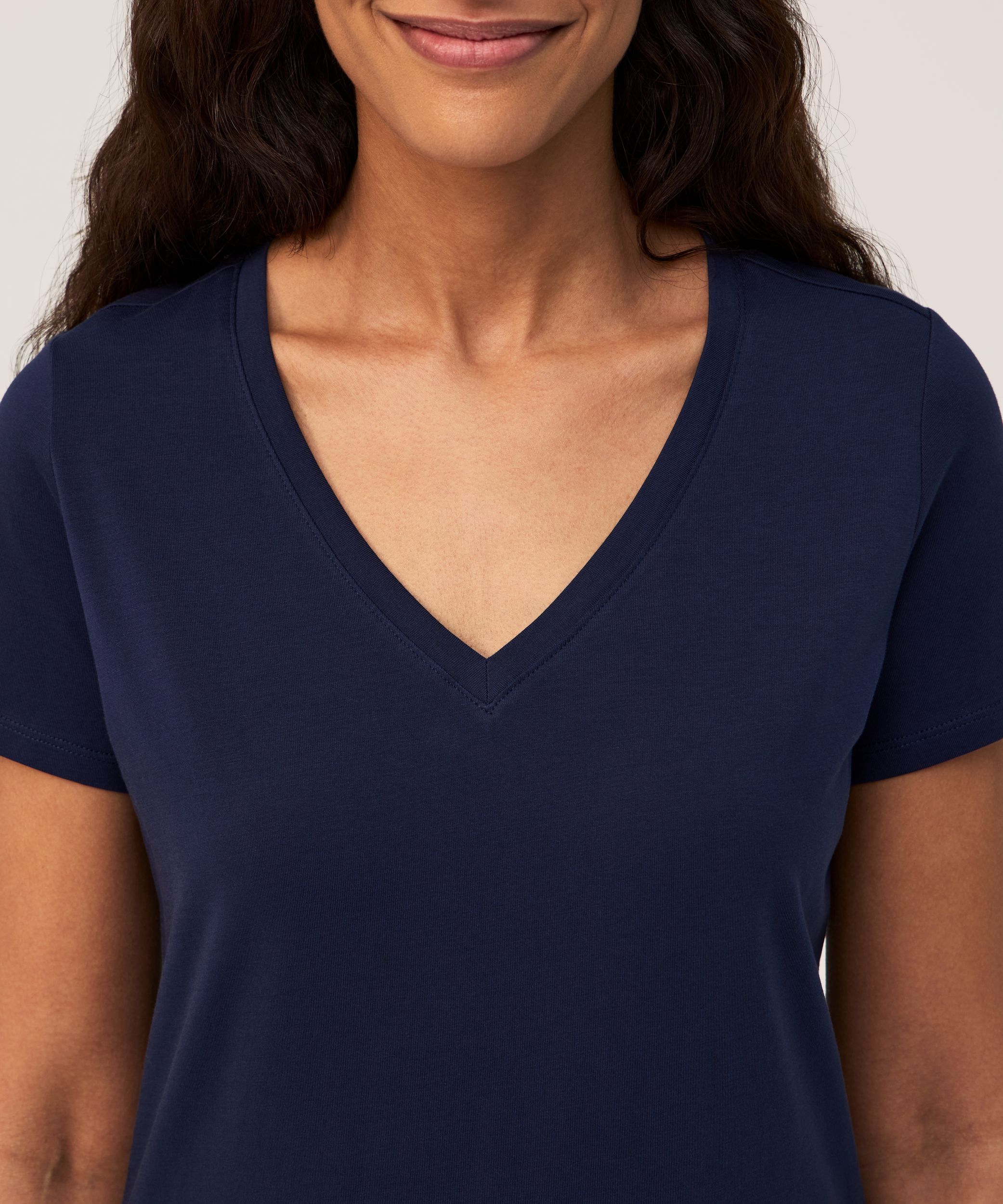 Denver Hayes Women's Short Sleeve Semi Fitted Supima V-Neck Cotton T-Shirt