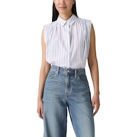 Levi's Women's Gracen Short Sleeve  Blouse Front_Flat