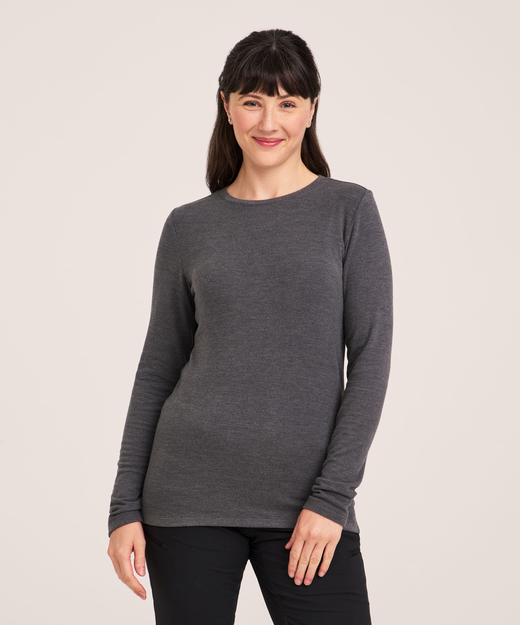 WindRiver Women's Long Sleeve T-Max Heat Lightweight Crewneck T-Shirt