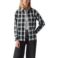 Levi's Women's Henriette Flannel Shirt Front_Flat