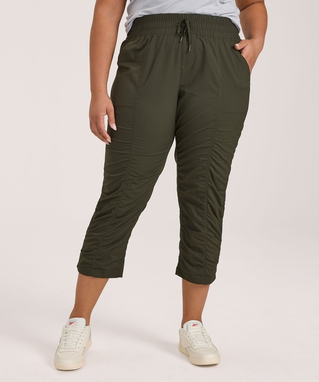Shambhala Women's Live-In Ease Mid Rise Crop Pants