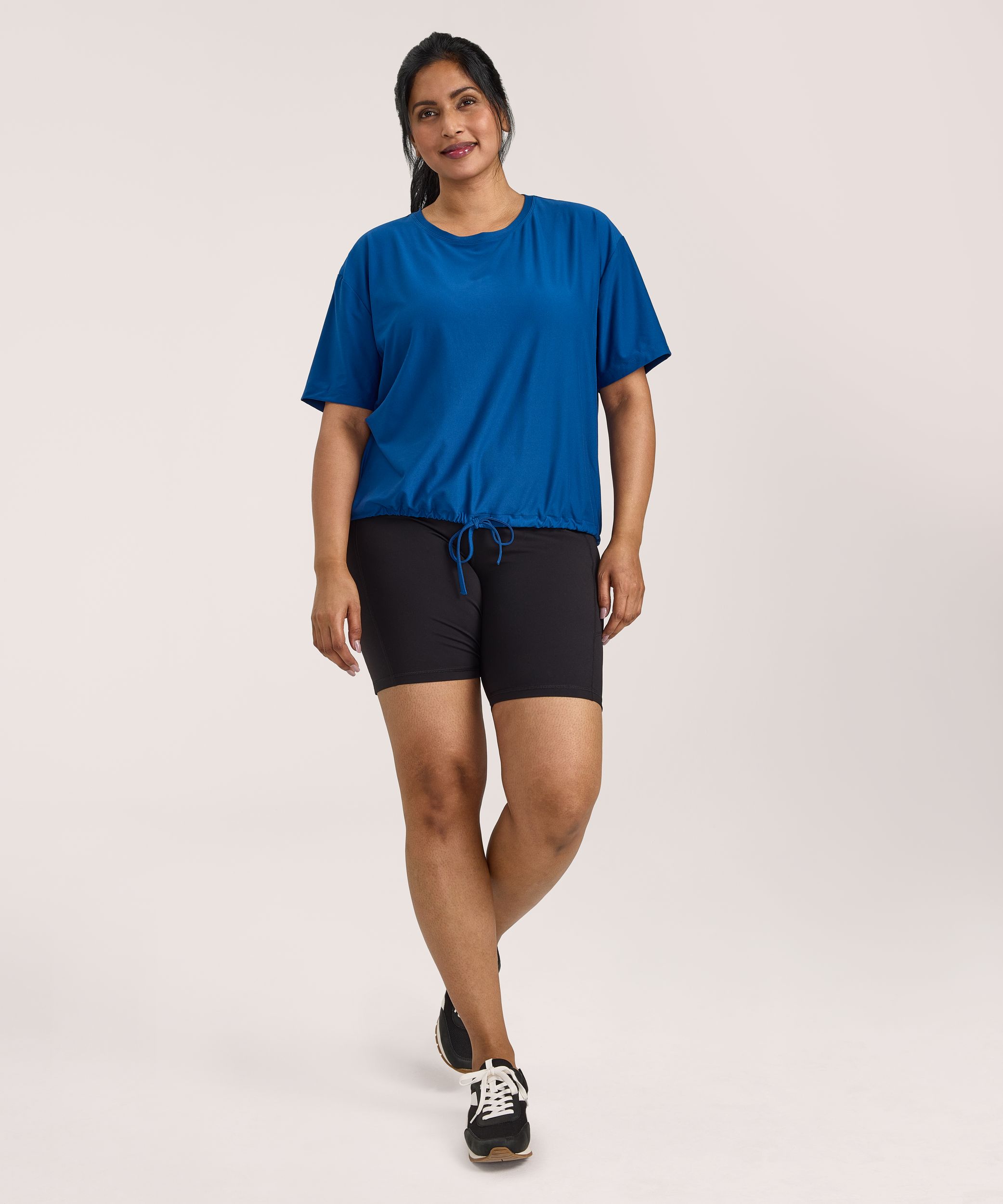 T-shirt à manches courtes et à devant noué pour femmes, Shambhala